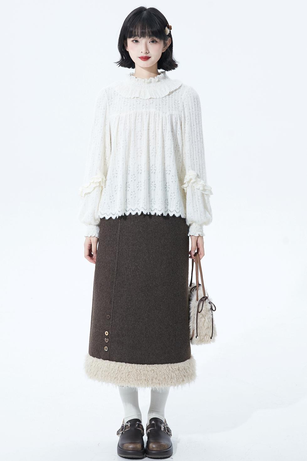 Off-White Ruffle Knit Blouse