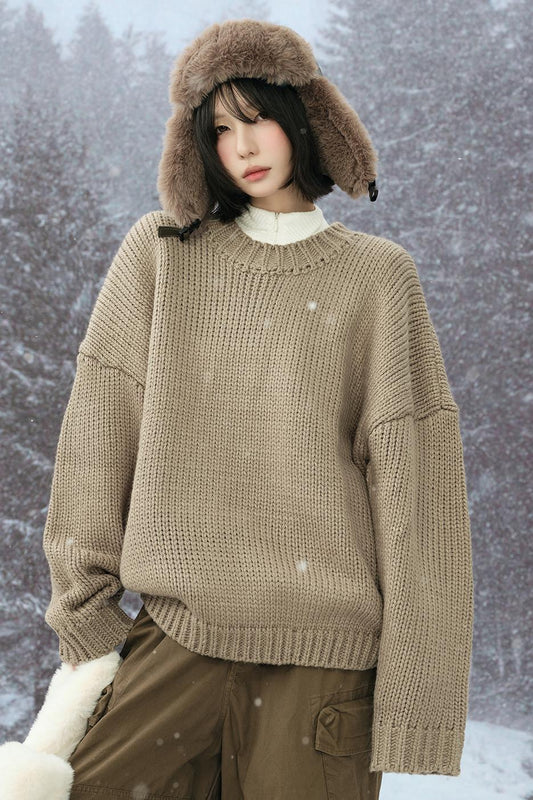 Round Neck Knit Sweater