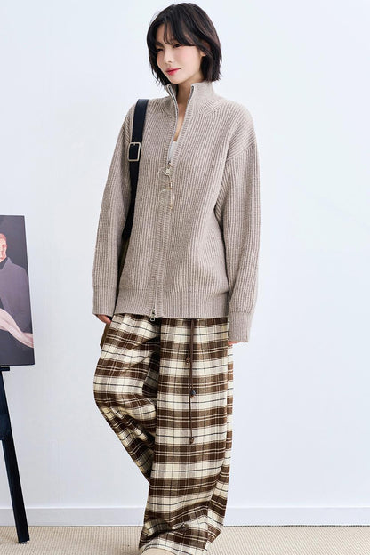 Geometric Pattern Knit Sweatshirt