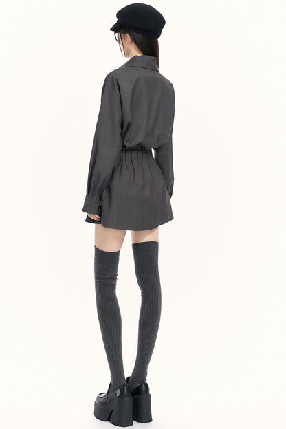 レトロプリーテッドコミュータードレス