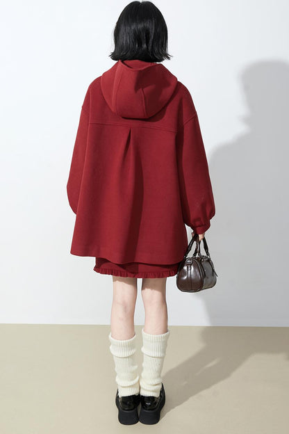 レッドフーデンウーレンコート