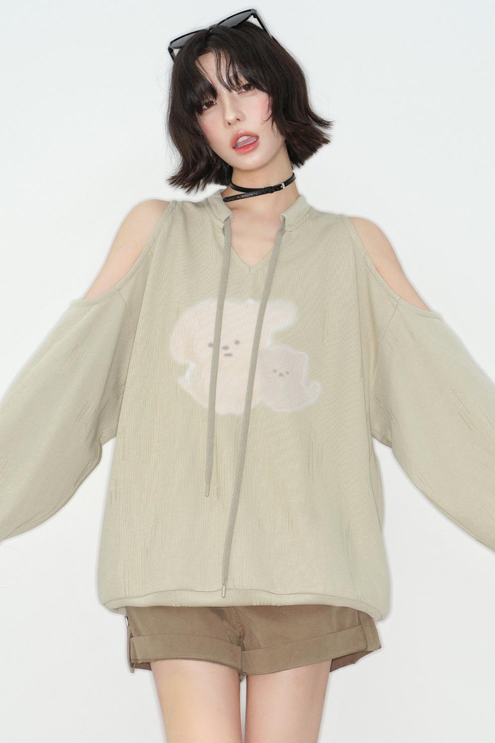 Off-the-shoulder Printed Blouse