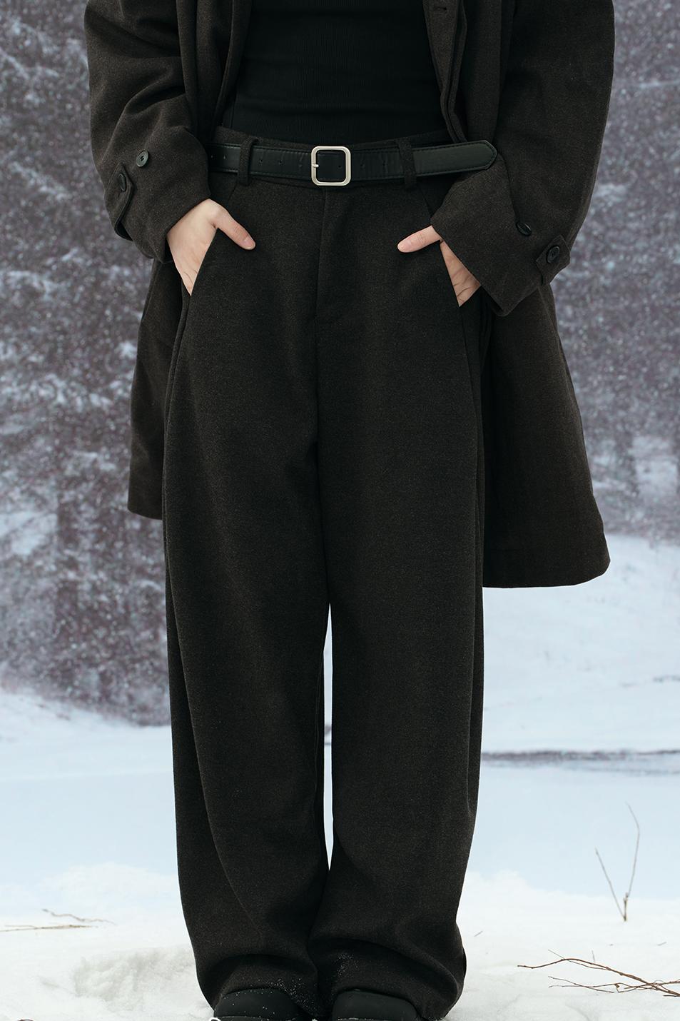 Solid color straight pants