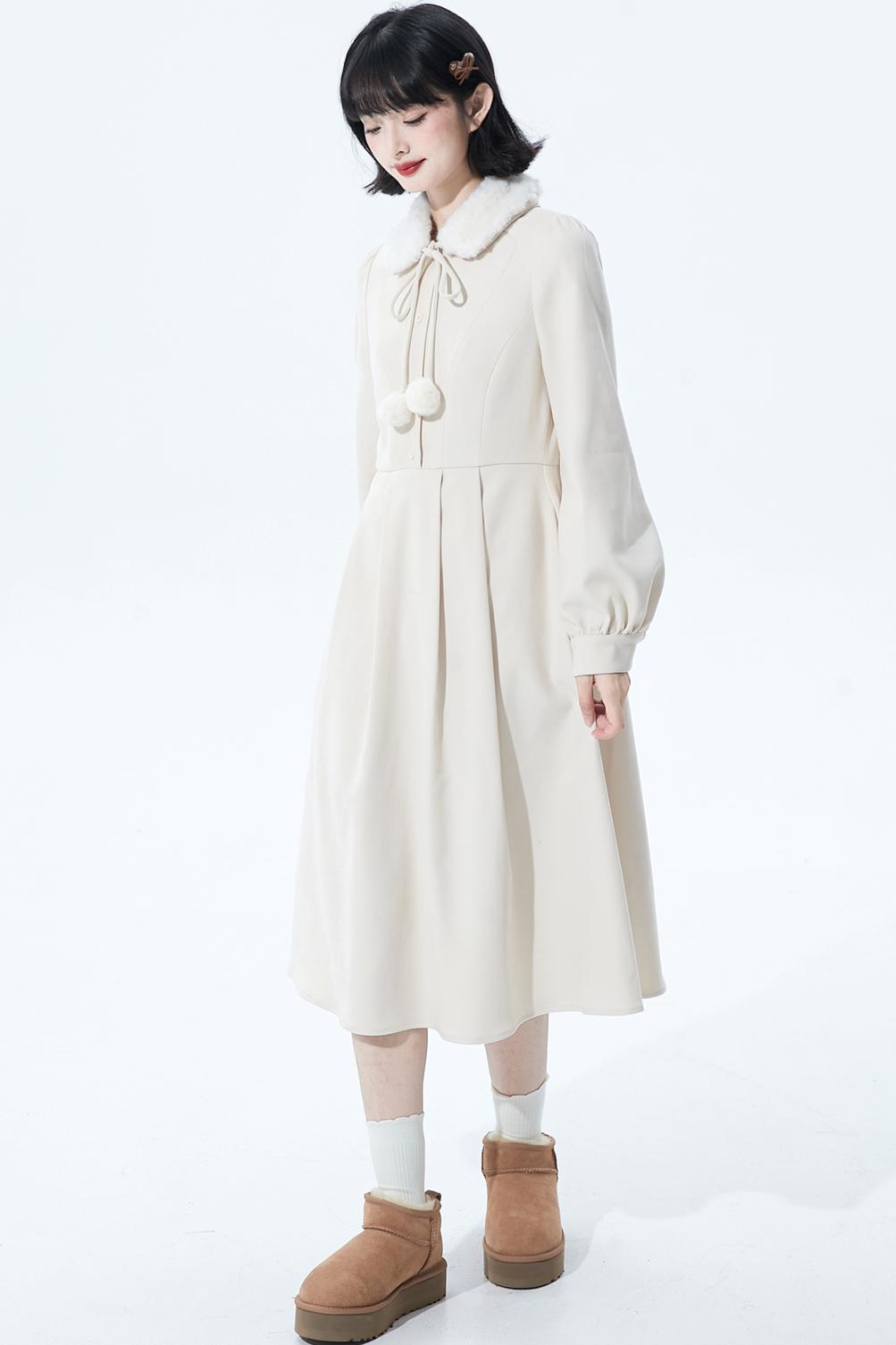 ムーンライトアプリコットウィンタードレス