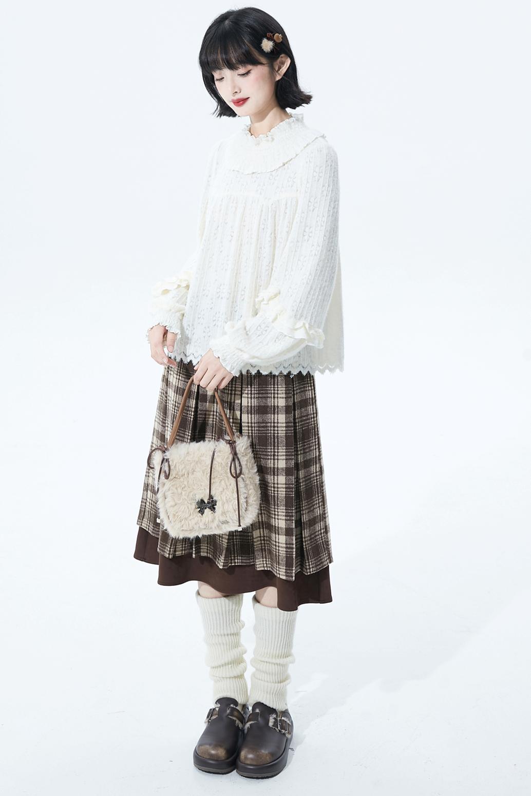 Off-White Ruffle Knit Blouse