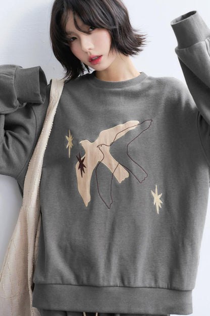 エンブロイダリーロングスリーブニットスウェット