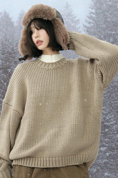 ラウンドネックニットスウェーター