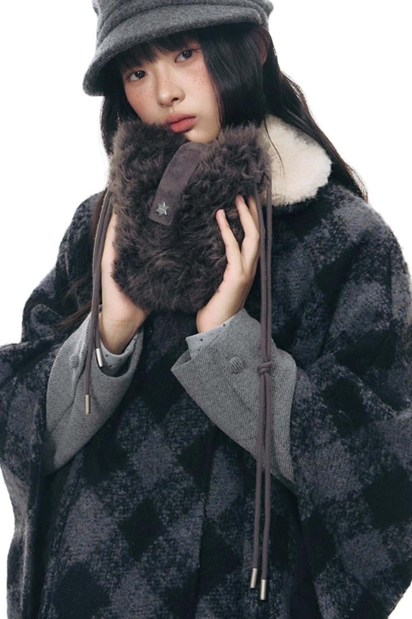 ファーカラーチェックケープコート