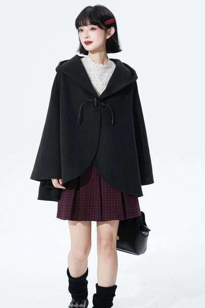 ブラックレザーノットケープコート