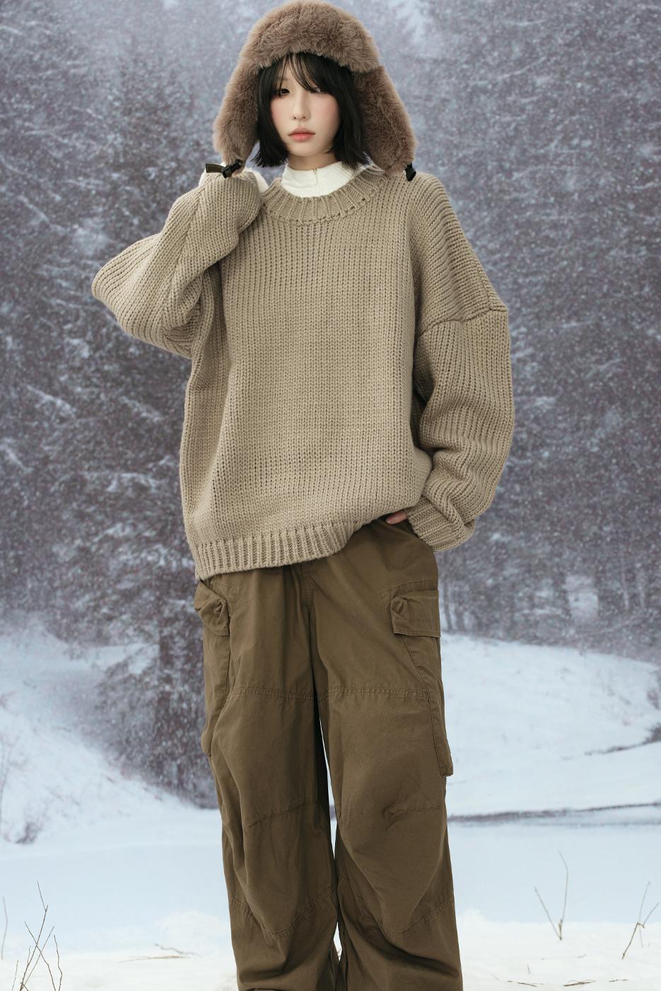 ラウンドネックニットスウェーター