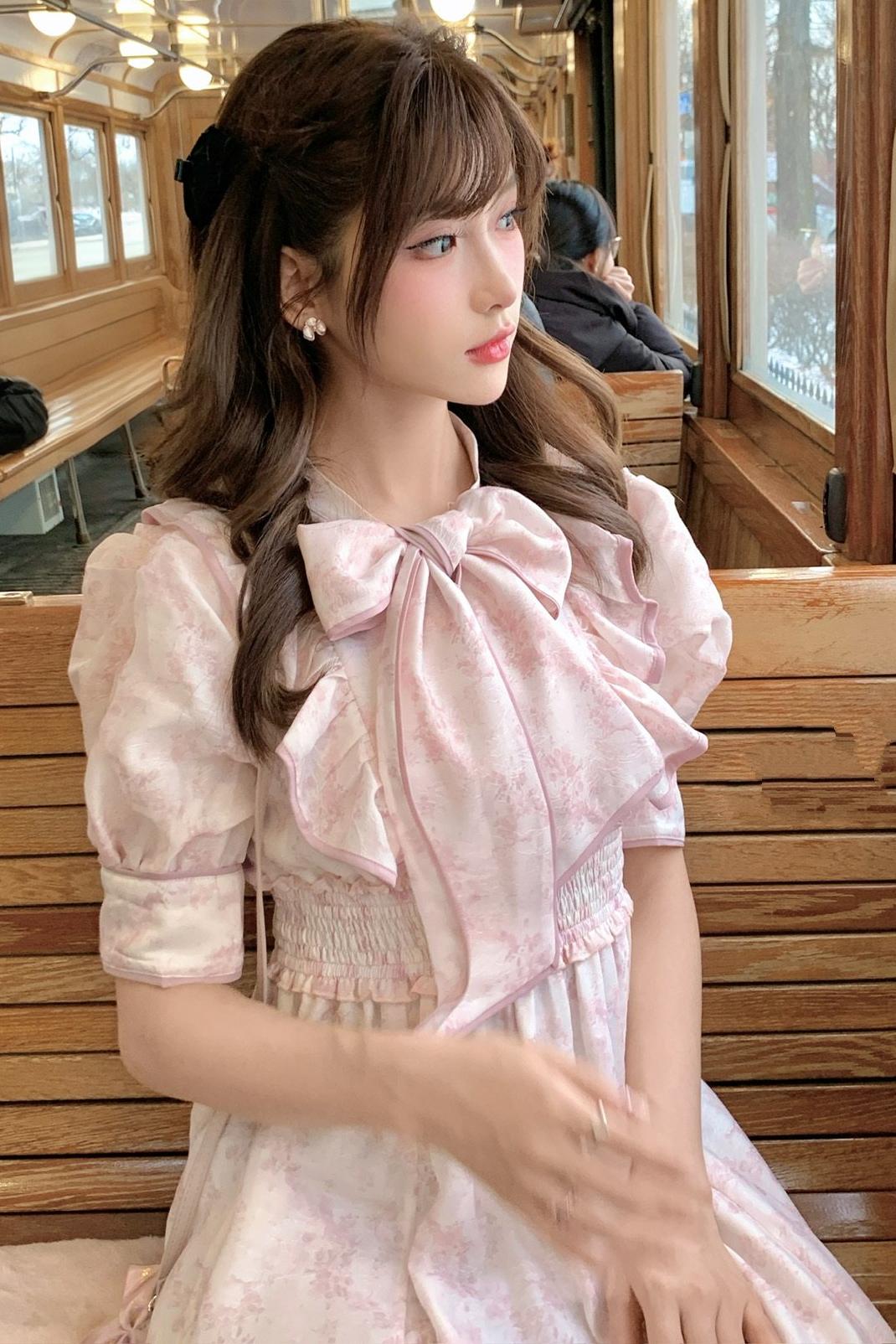 Floral Puff Sleeve Dress