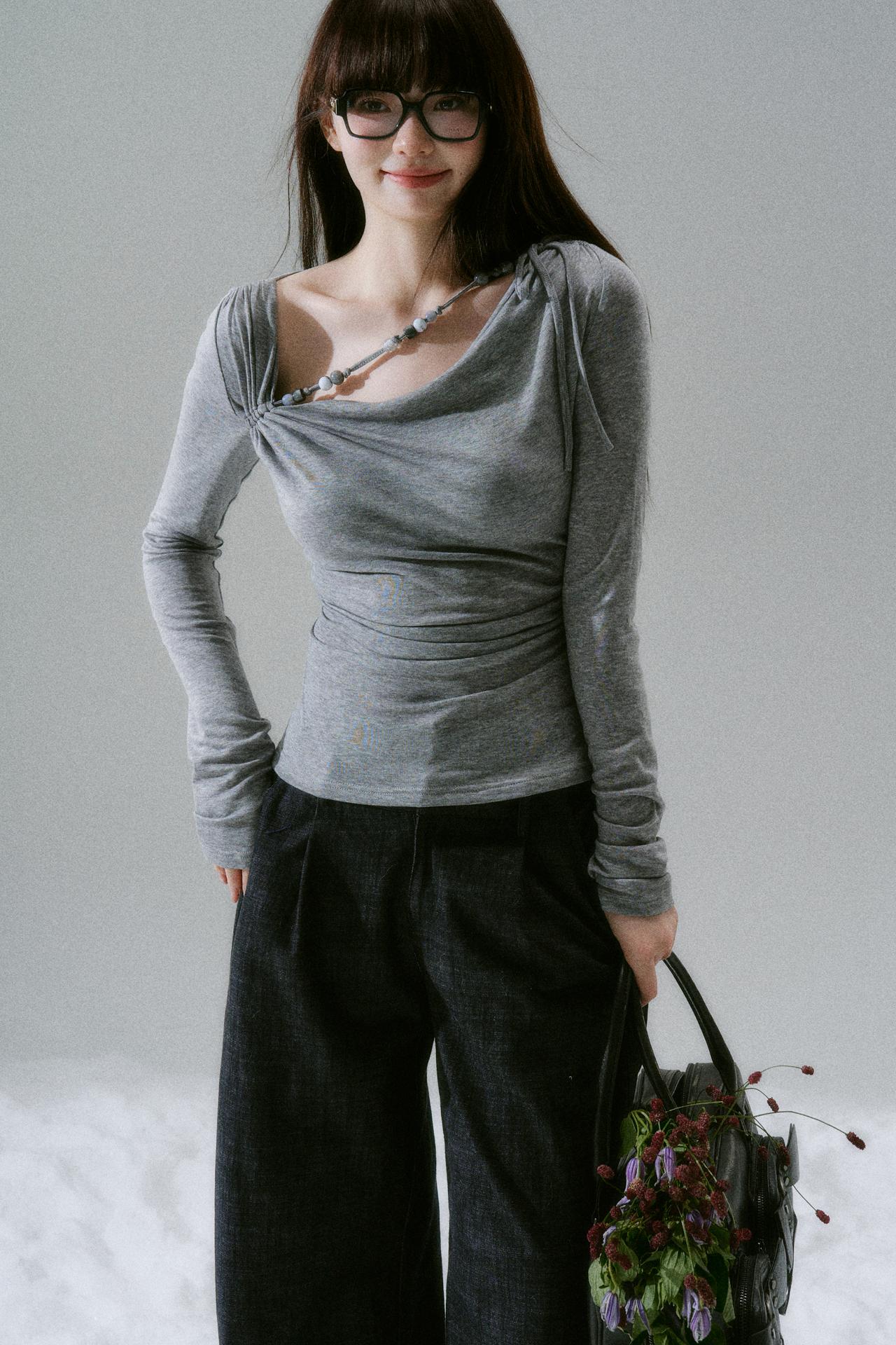 Open collar tight mode top