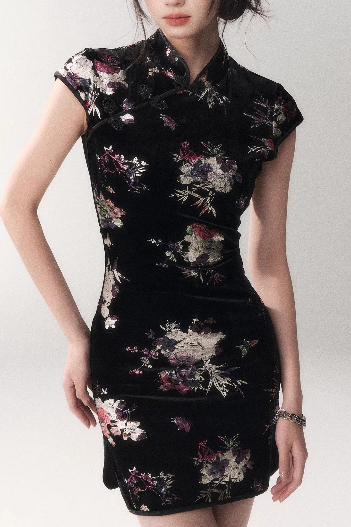 Gold Embellished Velvet Cheongsam Dress
