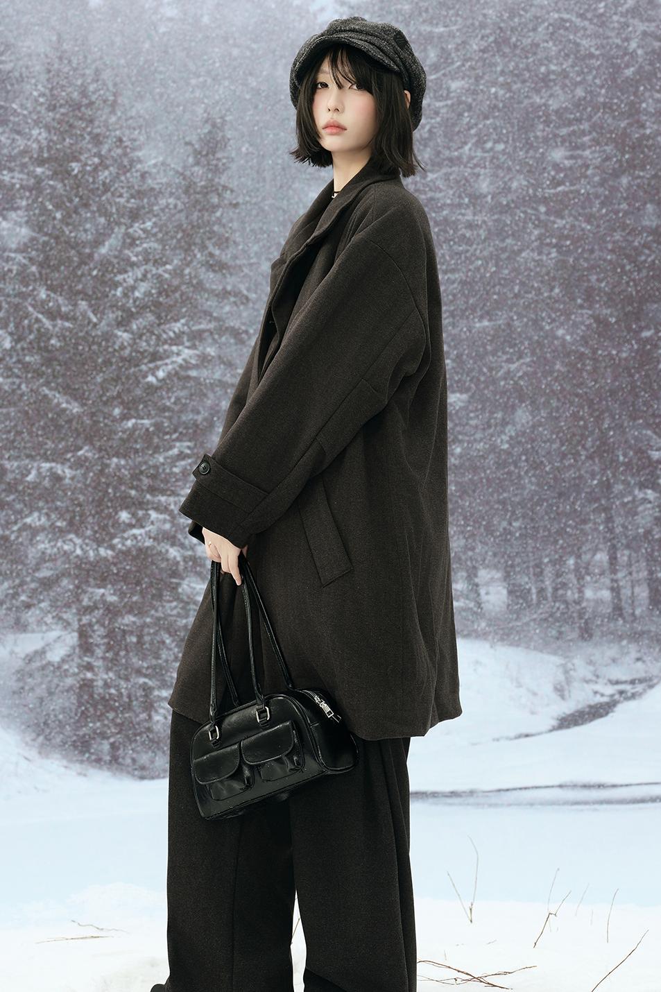 Solid color straight pants