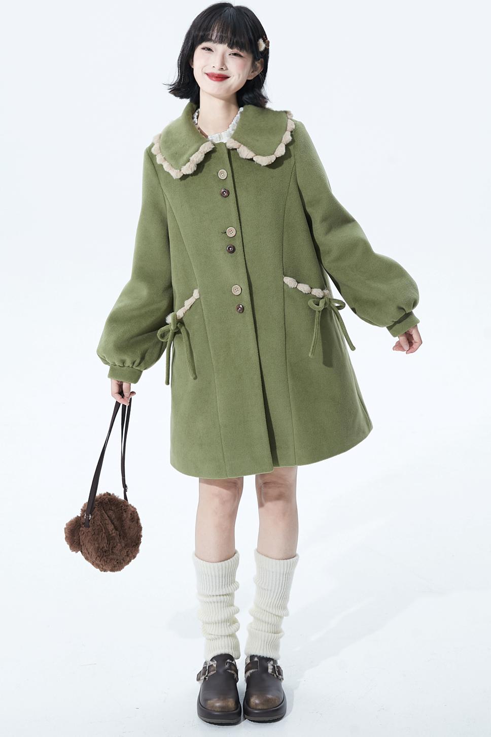 ジャスミングリーンウールコート