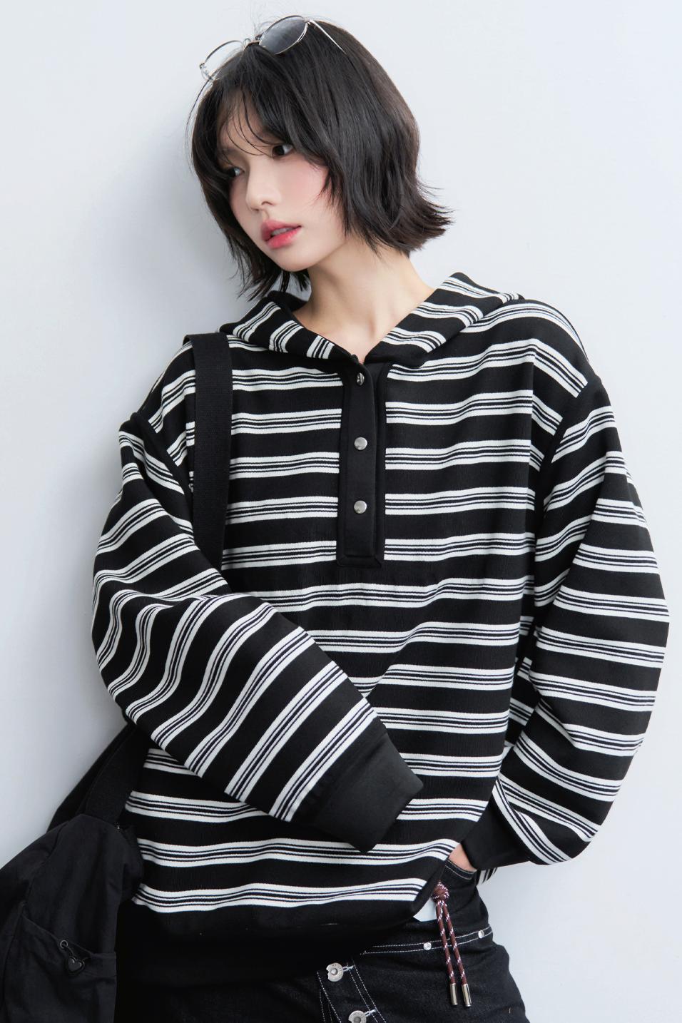 Hooded Pullover Casual Sweatshirt