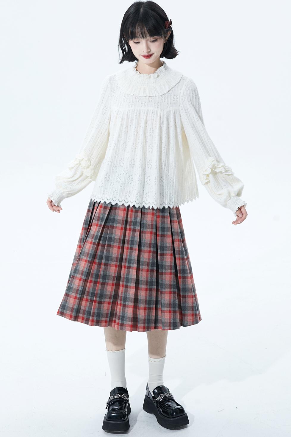 Off-White Ruffle Knit Blouse