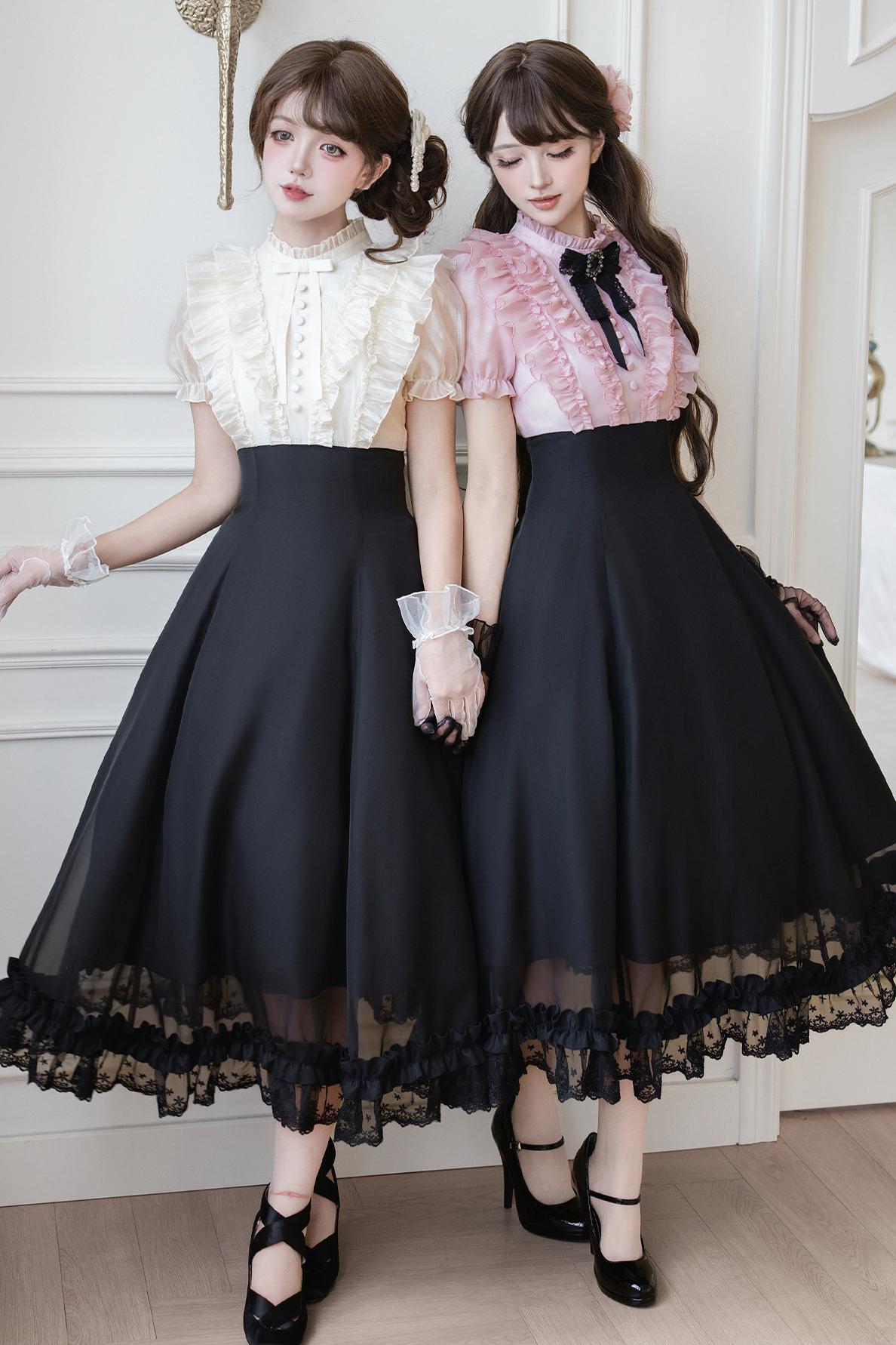 Klassisches Prinzessinnen-Langkleid + Schleifenaccessoire mit Strasssteinen