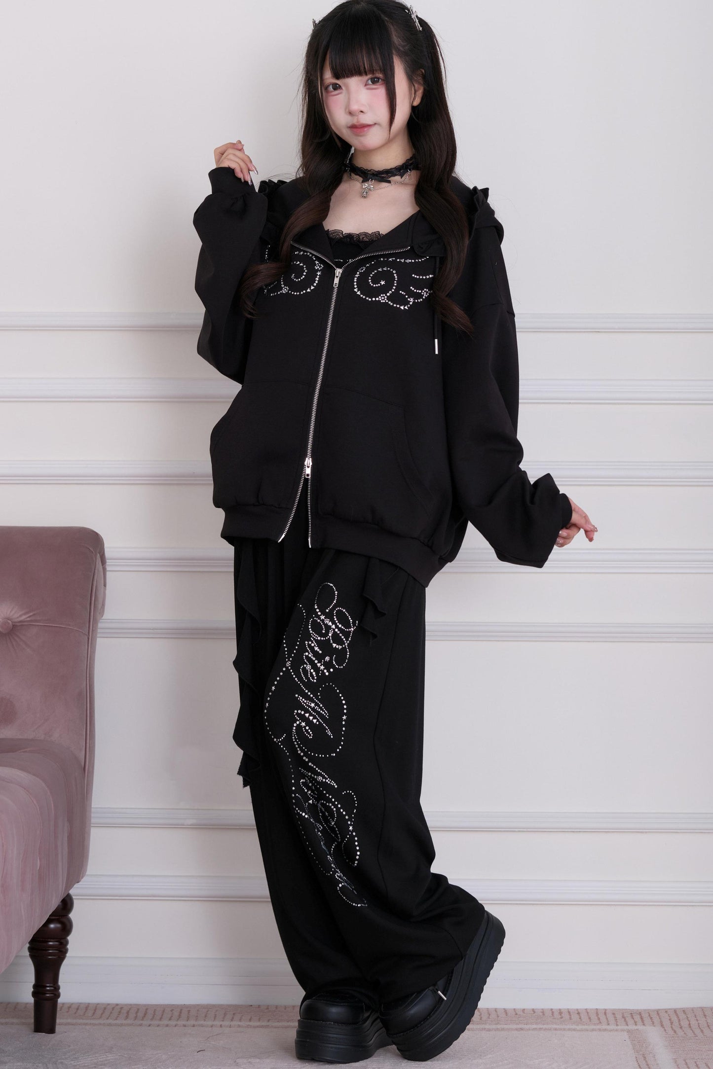 Sweat à capuche Subculture à dentelle + Caraco + Short + Pantalon long