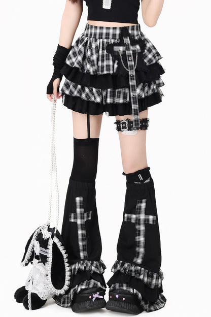 Karierte Gothic-Kreuz-Bluse + Rock + Beinstulpen