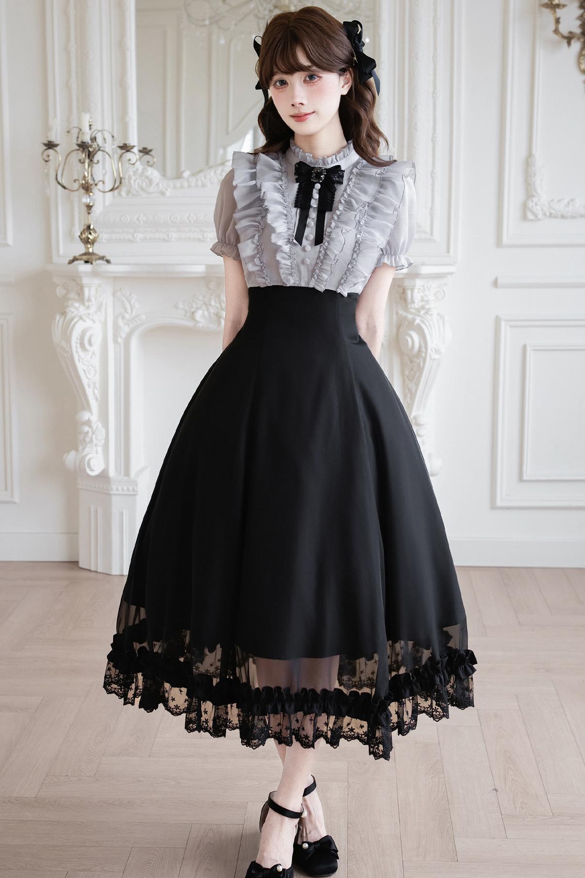 Klassisches Prinzessinnen-Langkleid + Schleifenaccessoire mit Strasssteinen
