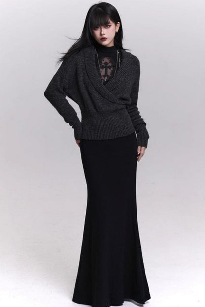 ゴーストグレーニットセーター