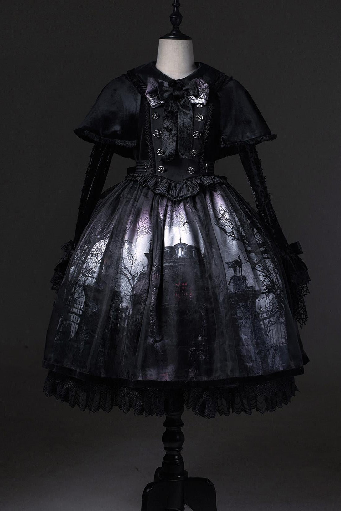 [Deadline for reservation: February 23rd] Horror House Spider Web Gothic Cape Dress