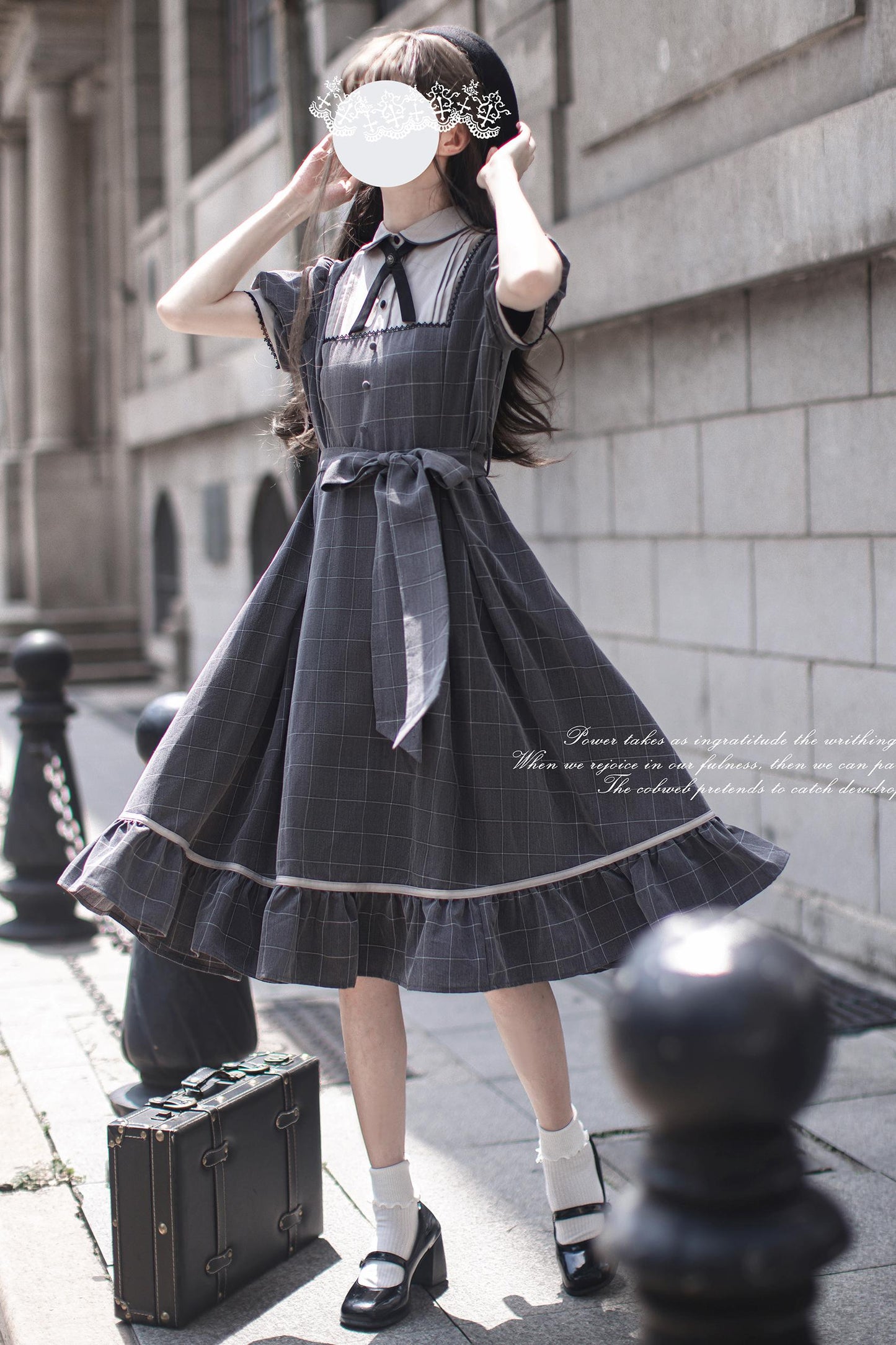 Nostalgic Plaid Ribbon Young Lady Dress