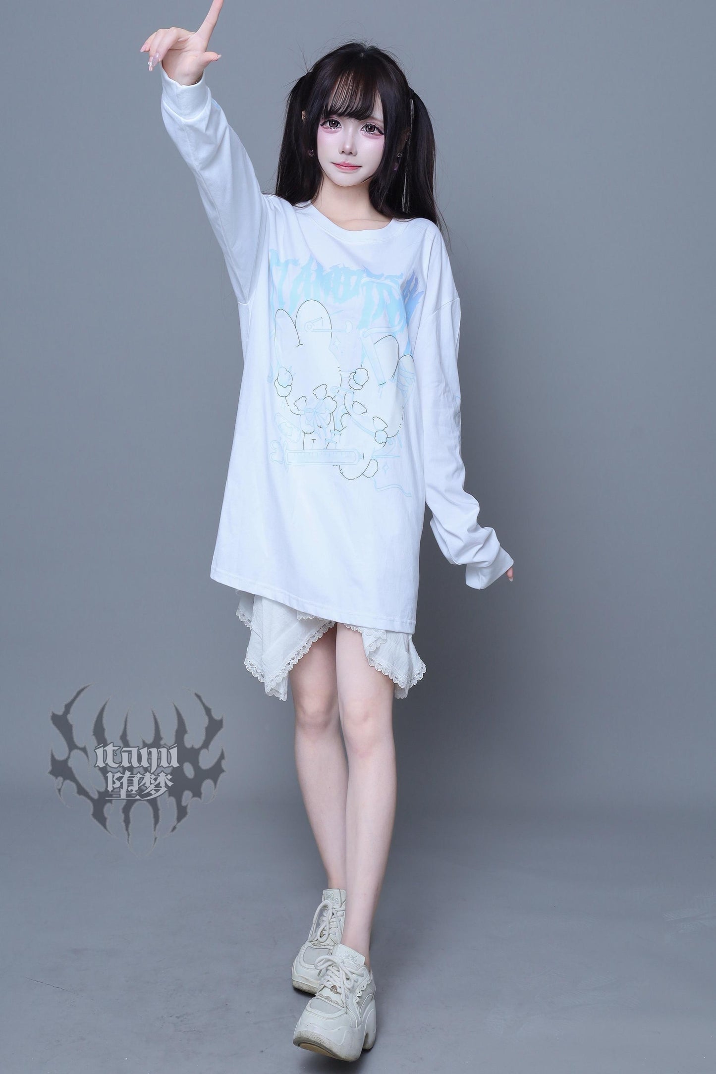 病みかわナースプリントロングTシャツ