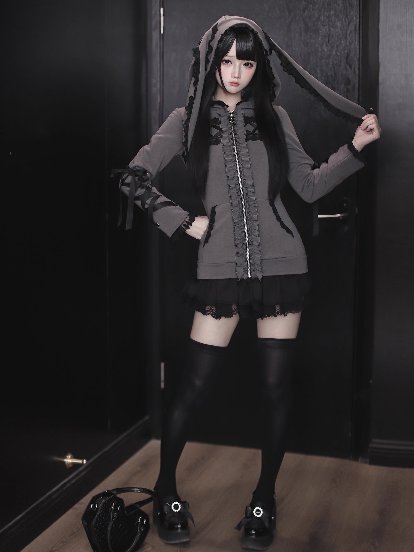 【1月6日予約締切】うさ耳&猫耳フーディーフリルジップジャケット