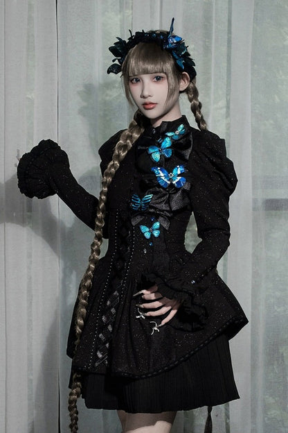 [Reservierungsschluss 14. Oktober] Schwarz-weißes Gothic-Lolita-Minikleid mit Schmetterlingsschleife, Bandkragen und Schnürung am Rücken