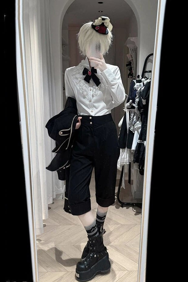 [Précommande jusqu'au 8 mai] Mini-chapeau + broche noeud ornée de bijoux de la collection Prince gothique noir/rouge