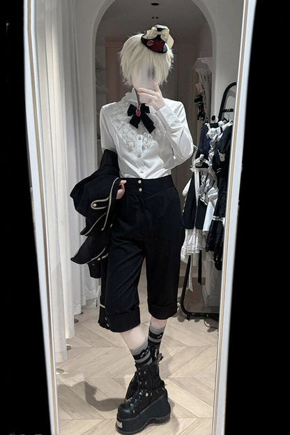 [Précommande jusqu'au 8 mai] Mini-chapeau + broche noeud ornée de bijoux de la collection Prince gothique noir/rouge