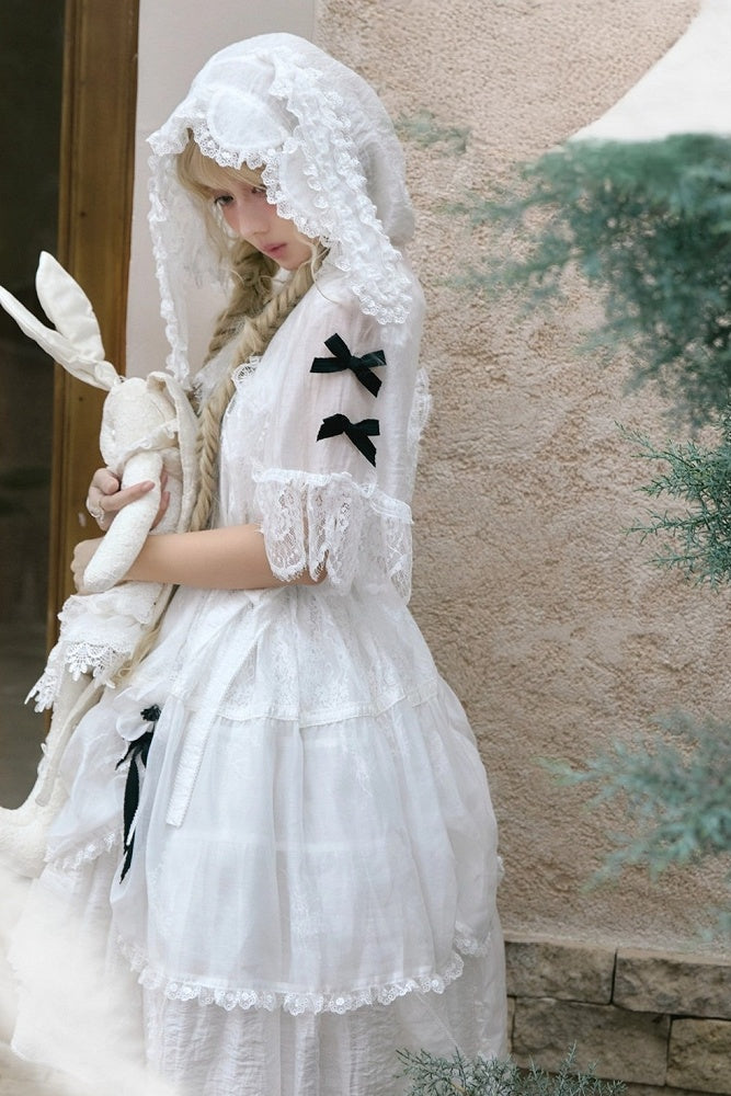 [Reservierungsschluss 18. August] Weiße Fairy-Lace-Rüschen-Lolita-Kapuzen-Shortjacke mit Hasenohren + Innenrock (Petticoat)