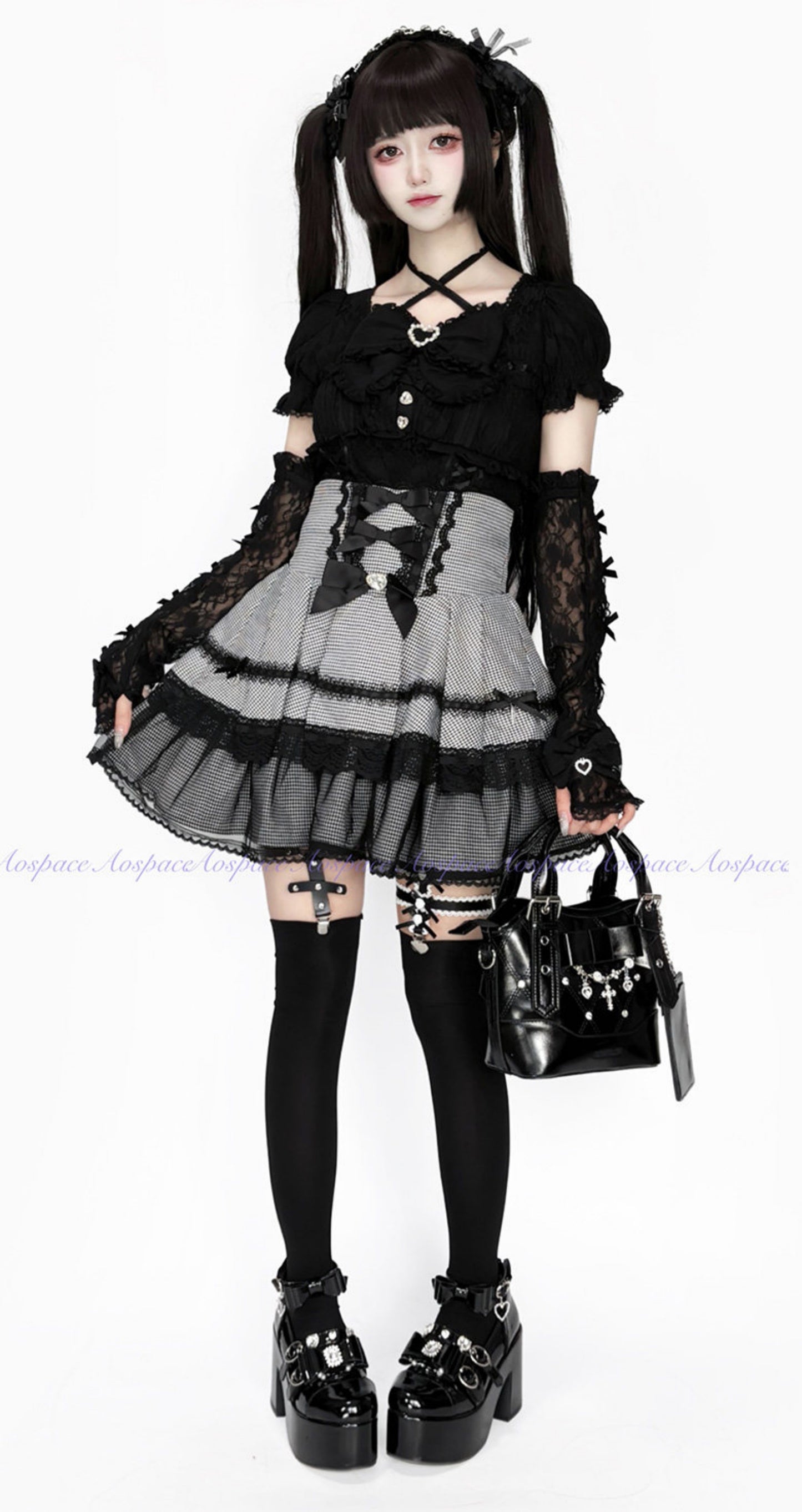 Lace High-Waist Skirt