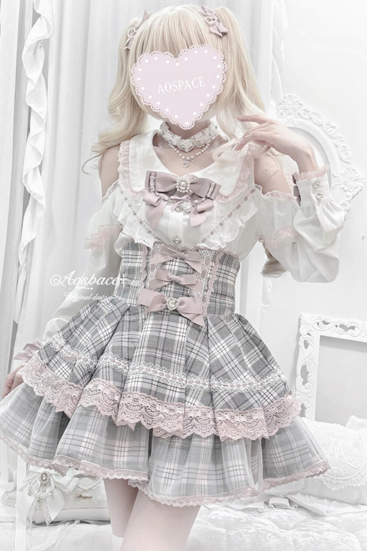 Lace High-Waist Skirt