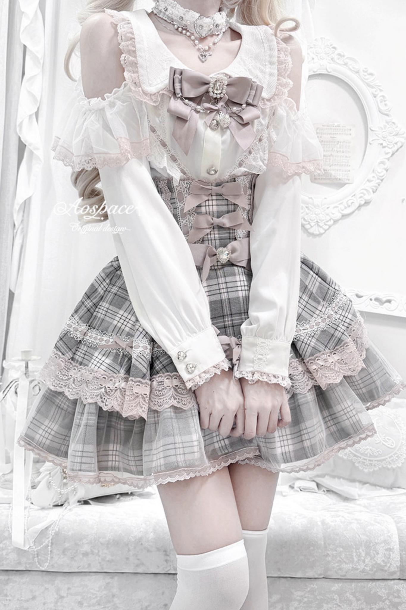 Lace High-Waist Skirt