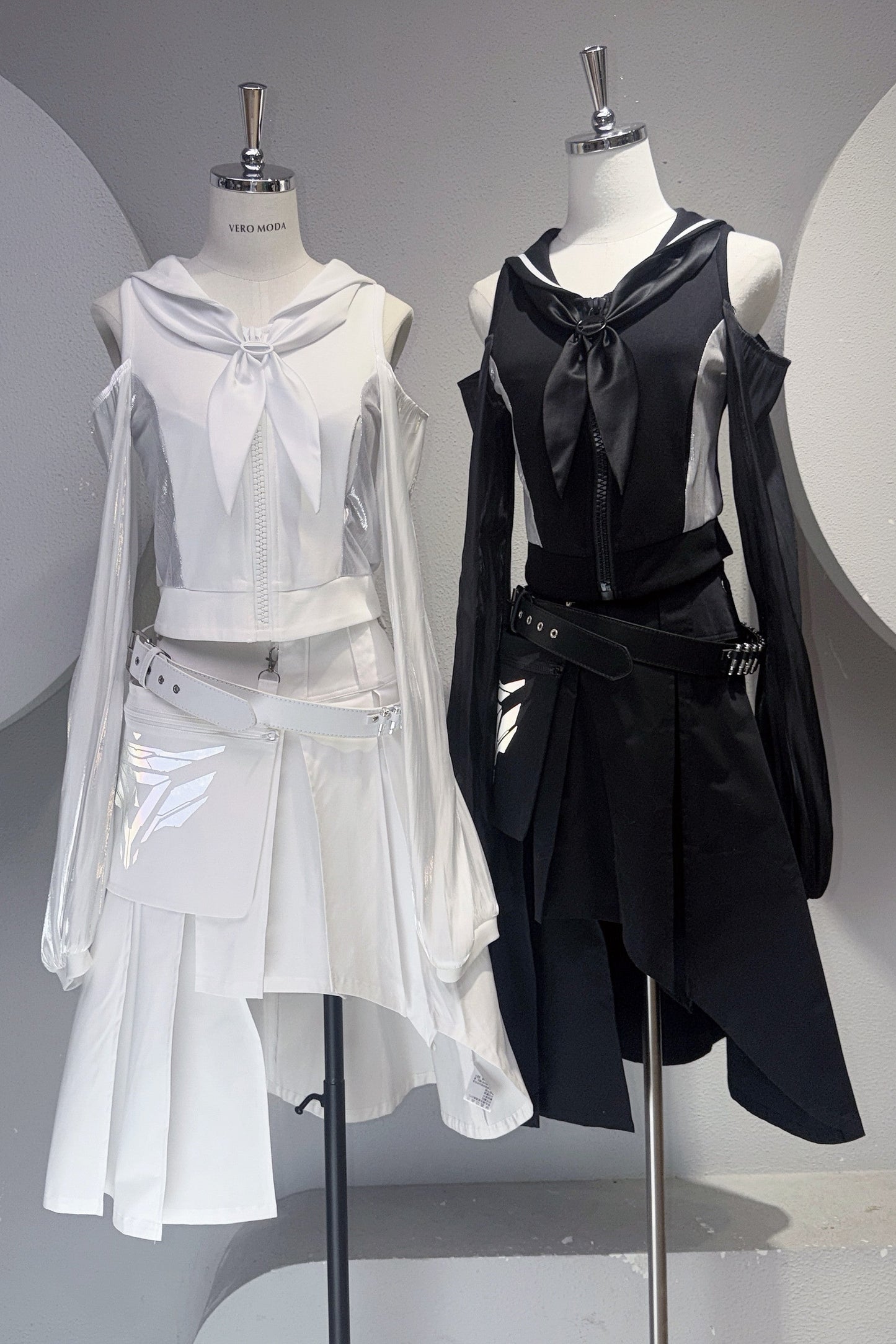 Ultra-modifiziertes Kampf-Matrosenuniform-Set