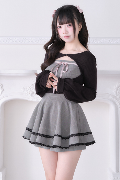 Spitzen-Cardigan + Karokleid + Innenhose