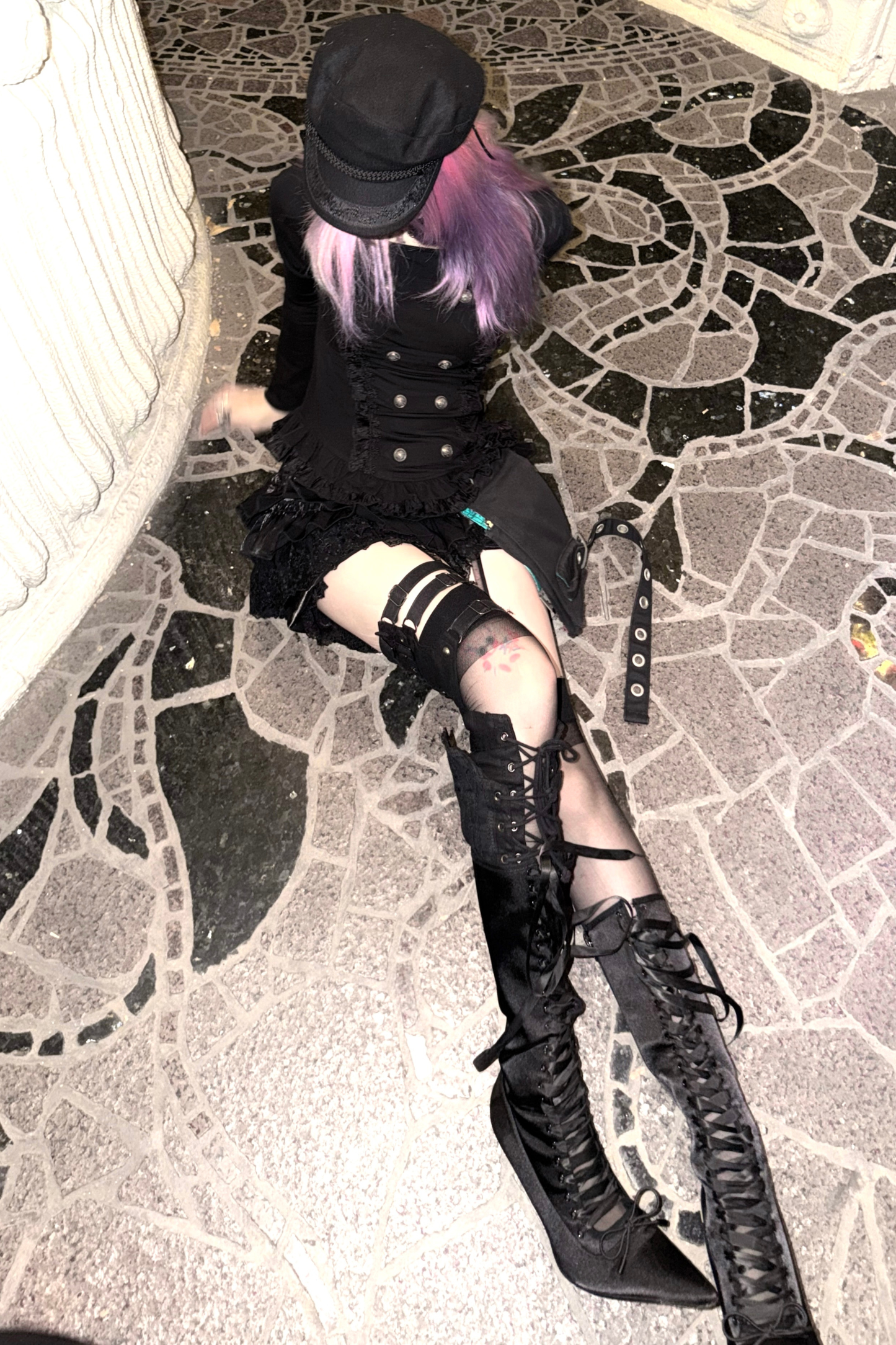 ホルターネックダブルブレストトップス