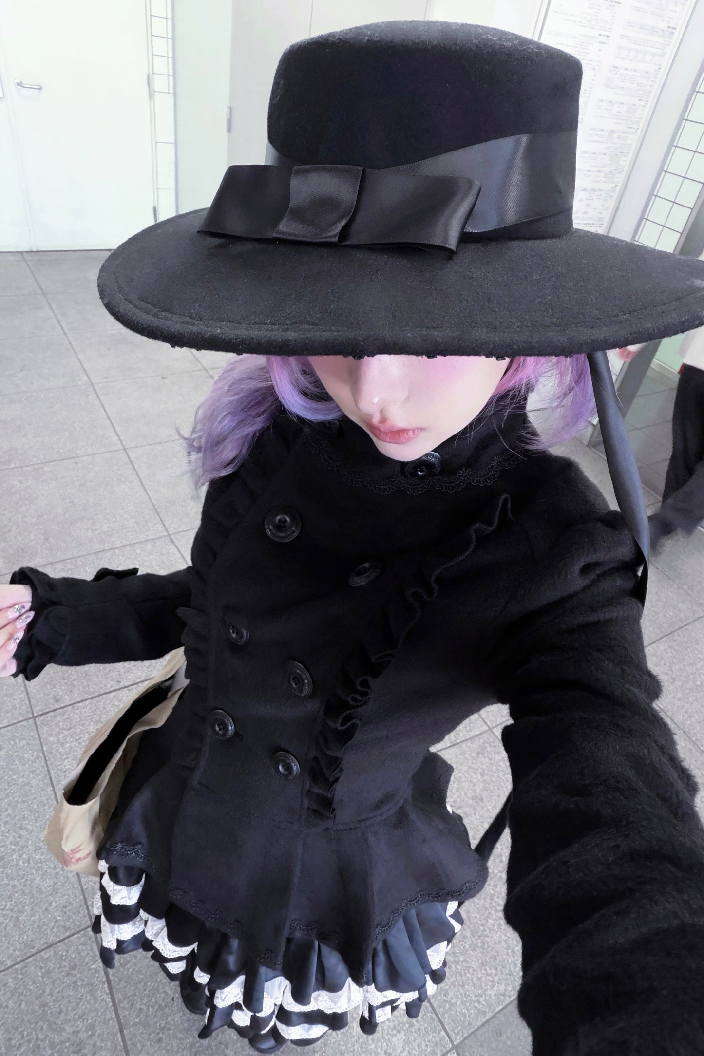 ビッグリボンゴシックコート