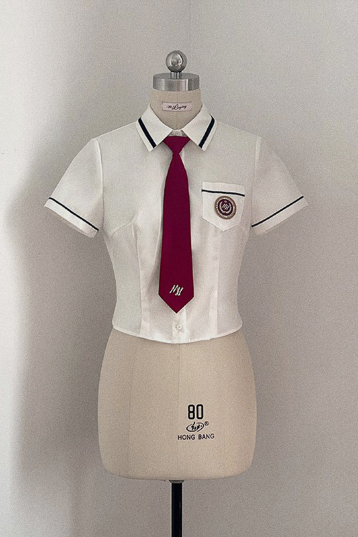 JKカレッジシャツ＋タイトスカート＋ネクタイ