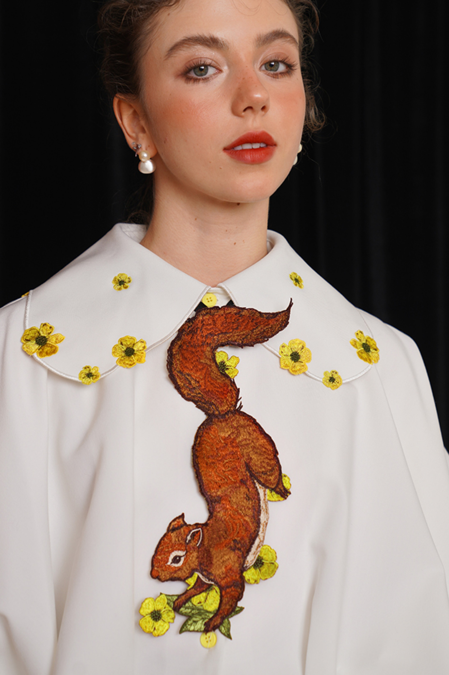 リスフラワーネクタイ