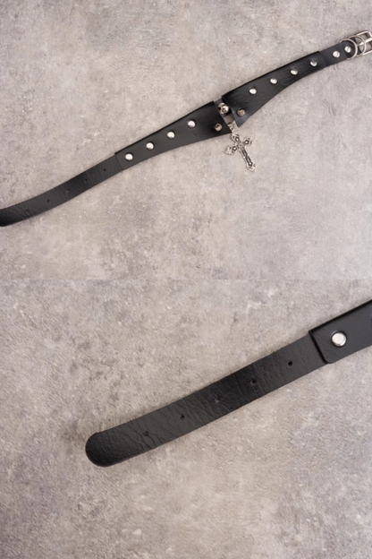 ストレンジクロスチョーカー