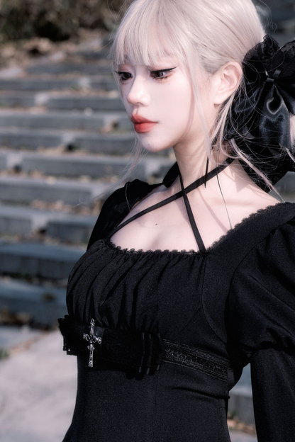 ダークゴシックガールフレアドレス