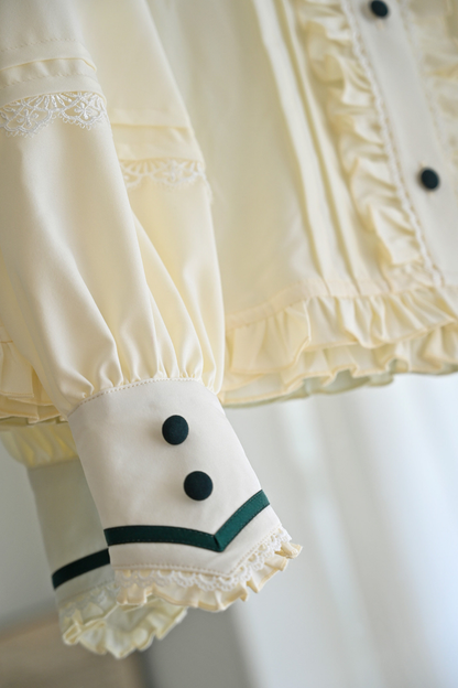 Miaustar Akademie Kleid