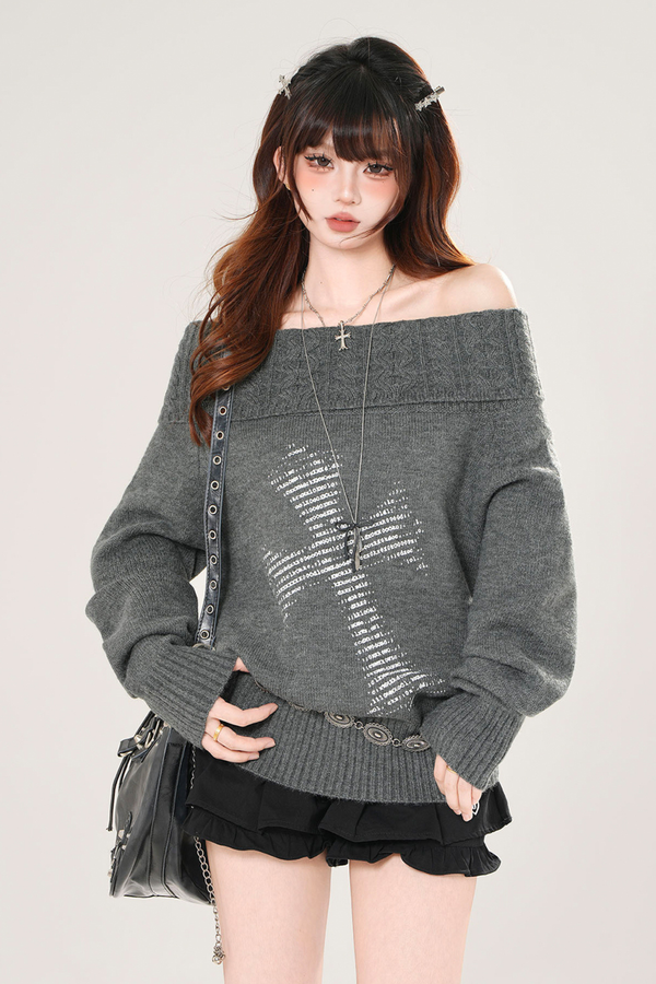 Cross-mode off-the-shoulder tops