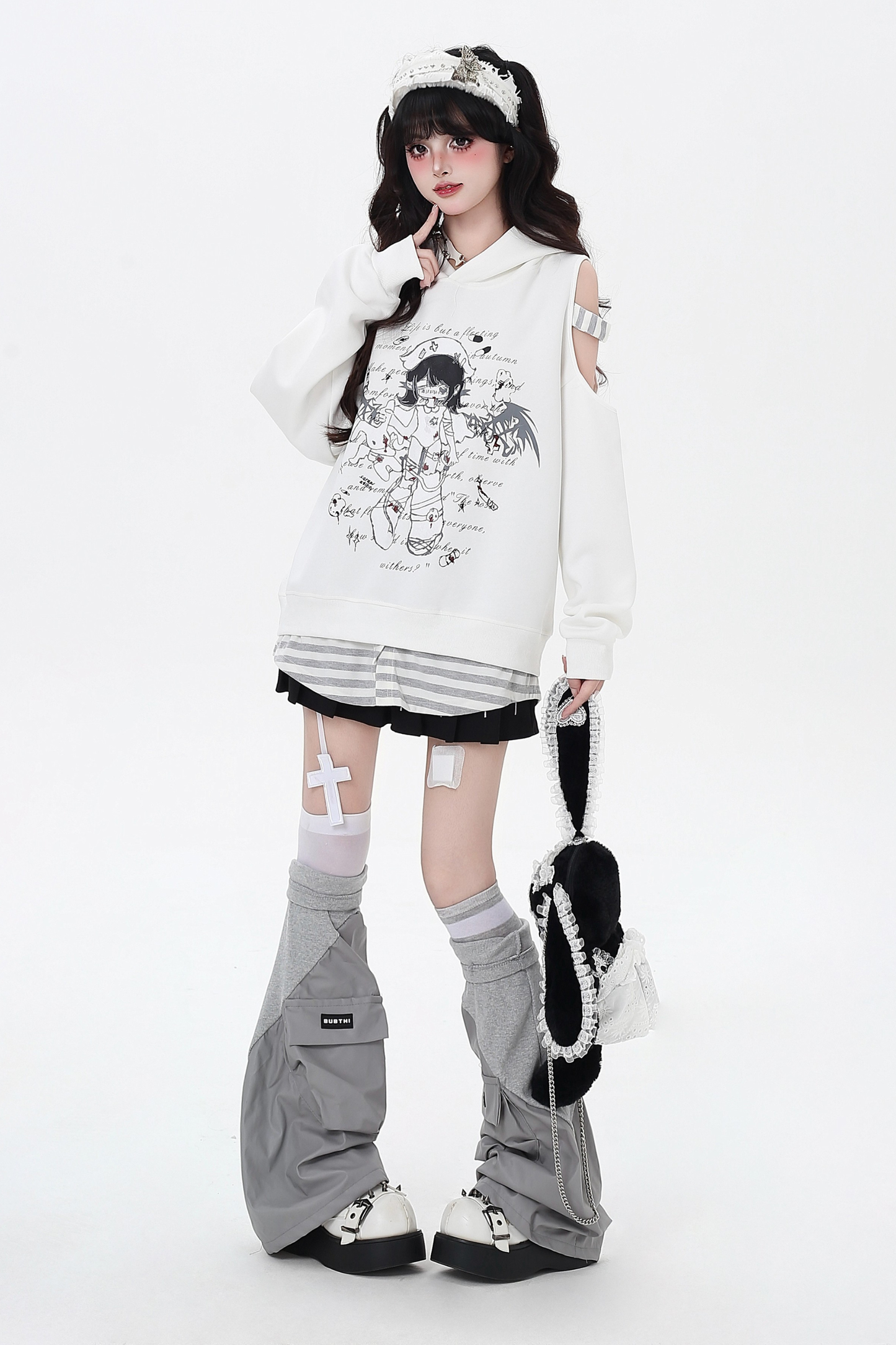 オフショルダールーズボーダートップス