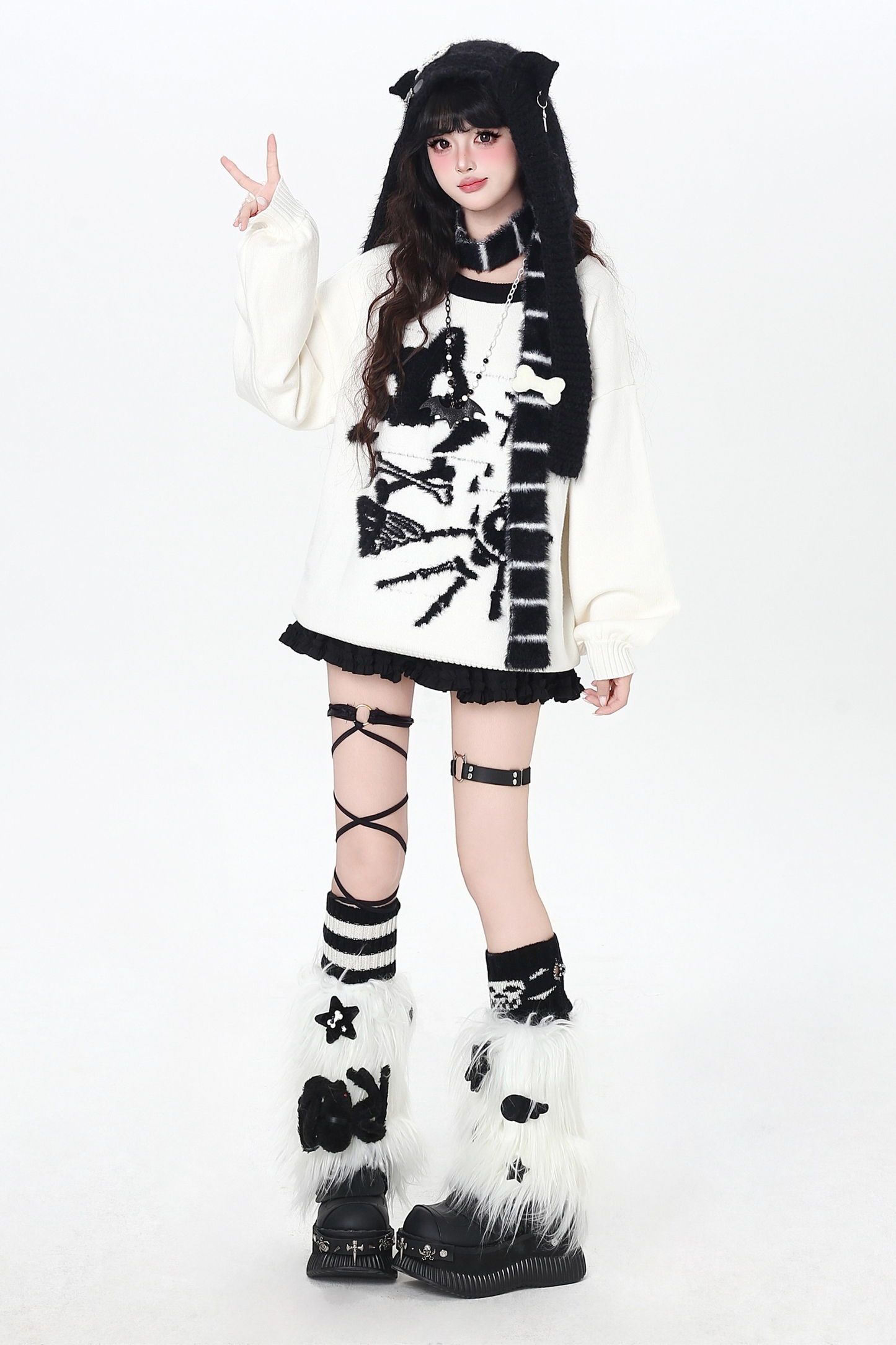 Cat Guy Cotton Loose Knit + Scarf