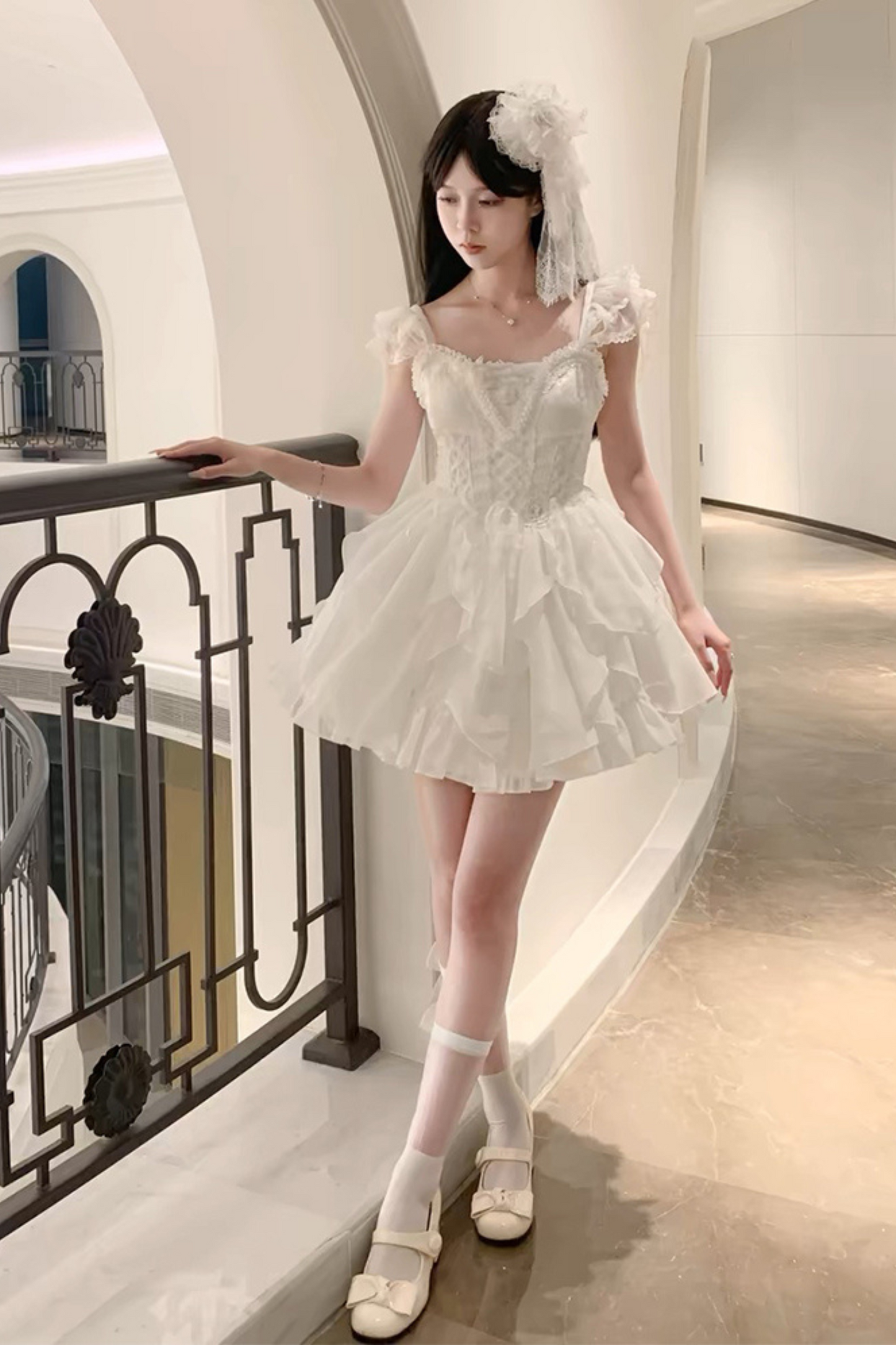 ホワイトムーンフィッシュボーンライトプリンセスロリータドレス